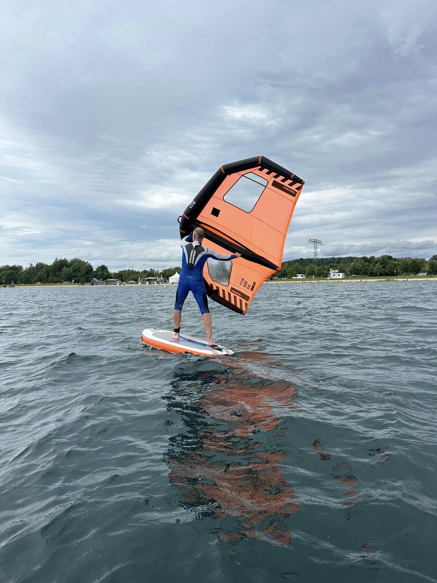 wingfoiling kurz berzdorfer see 2